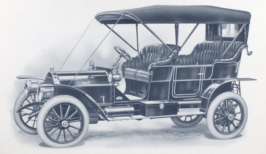 A picture of a convertible car.